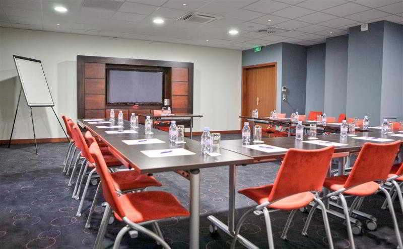 Le Mauritia Hotel Et Spa Pornic Business photo